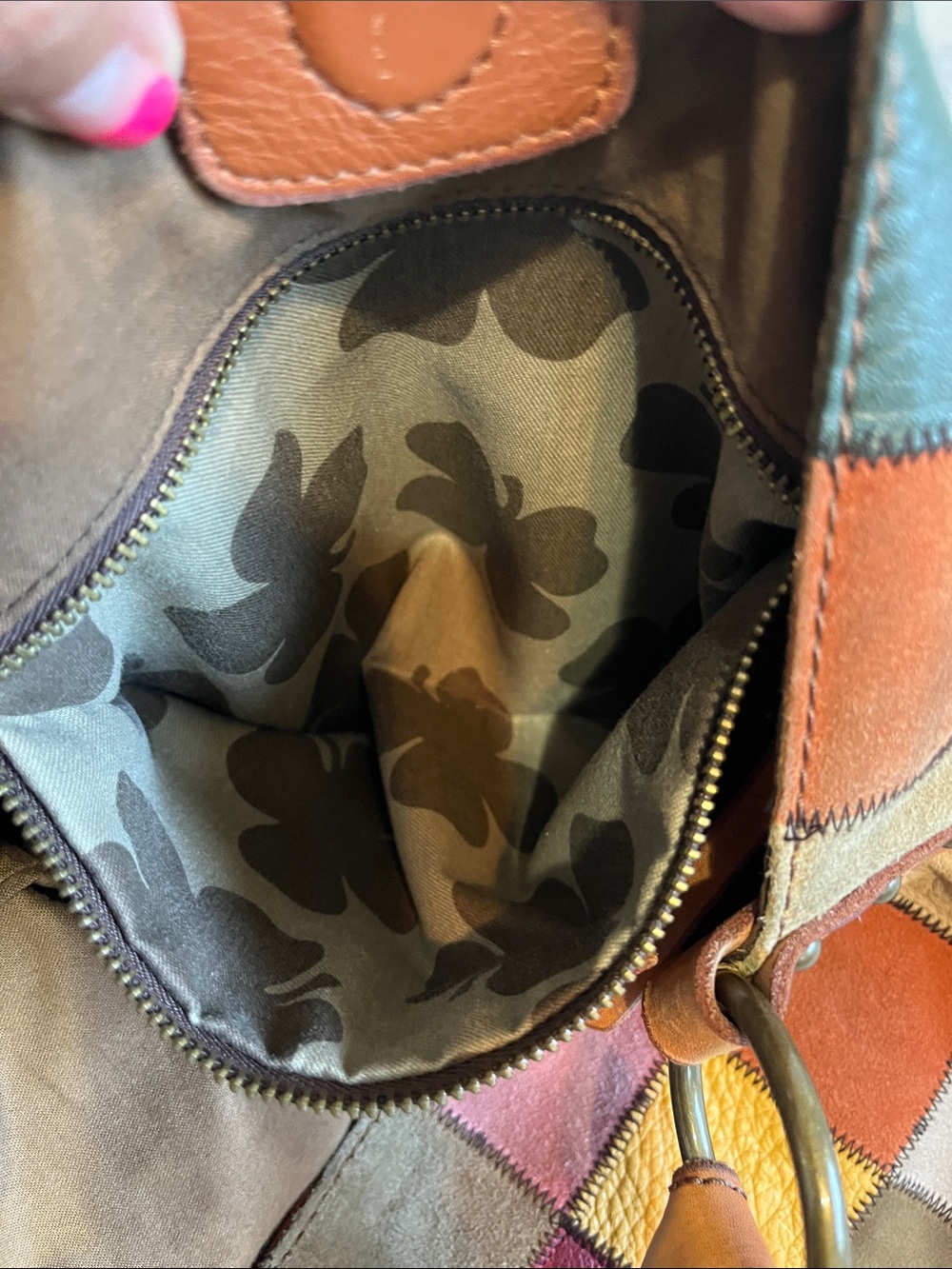 (RARE) Y2K Lucky Brand Ugly Betty Suede/leather Hobo Bag Multicolor Patchwork - Picture 11 of 11